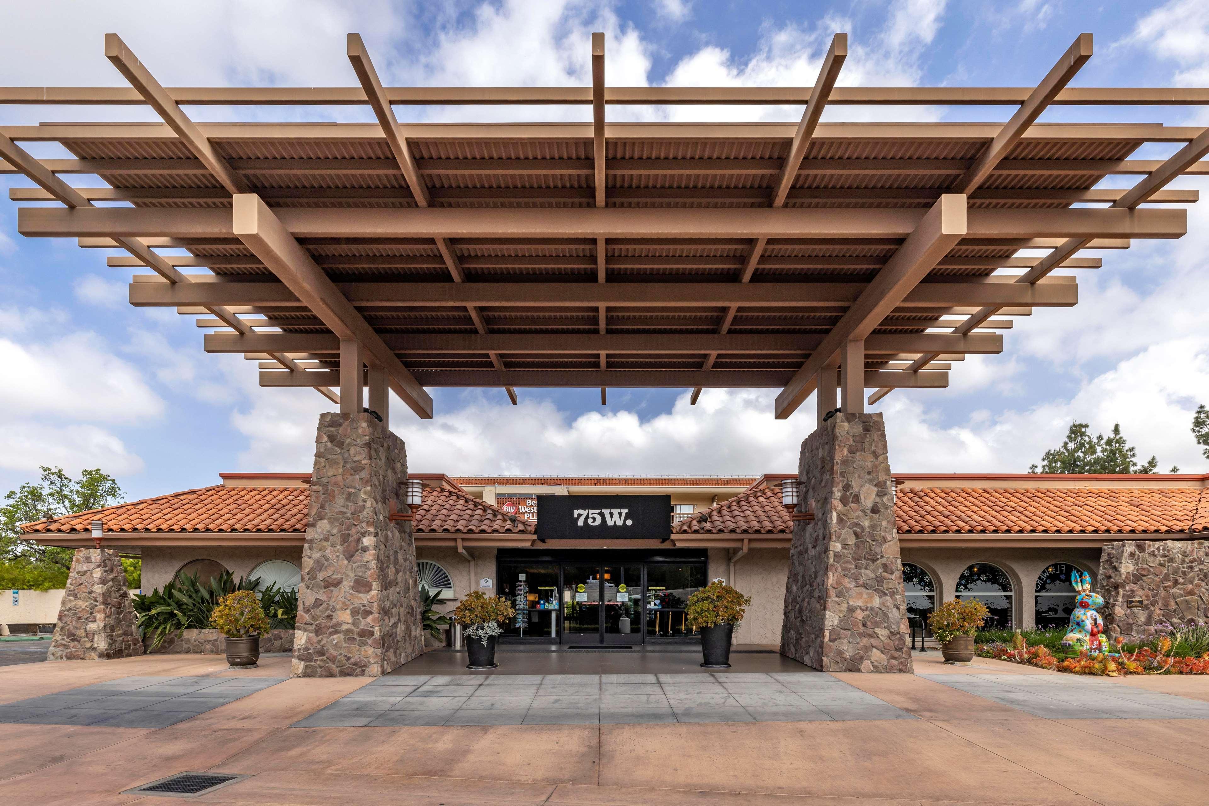 Best Western Plus Thousand Oaks Inn Zewnętrze zdjęcie